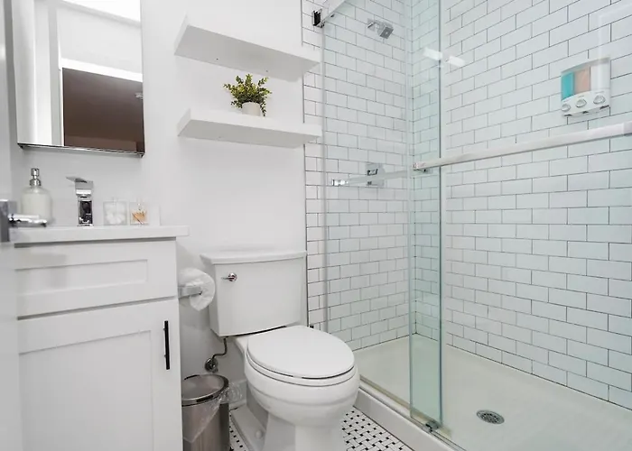 Pilsen 6br Getaway With Game Room, Gym & Paid Parking Near Soldier Field & Mccormick Place Apartamento